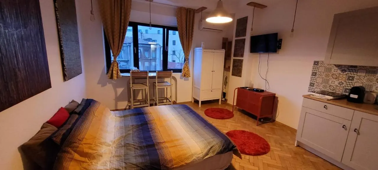 Maurice Central Bucharest Apartment