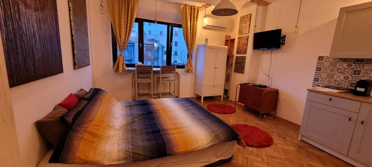 Maurice Central Bucharest Apartment